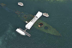 Pearl Harbor Monument.jpg